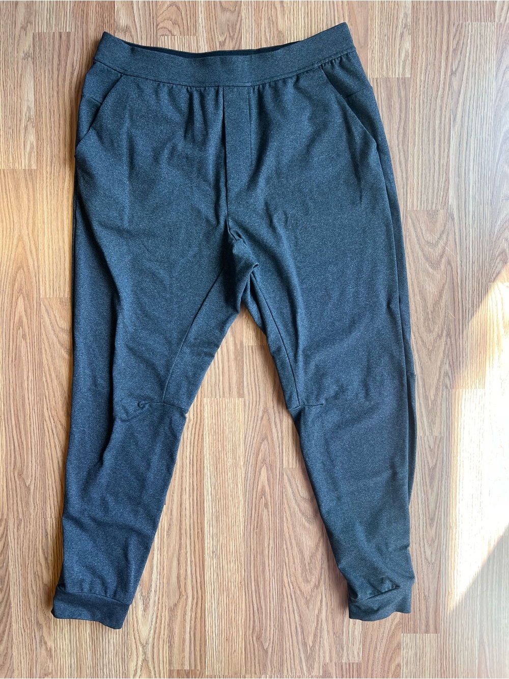 lululemon athletica Charcoal Gray Men’s Jogger Sweatpants